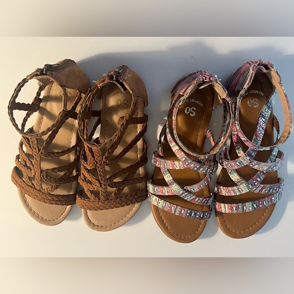 Set of 2 Pairs Girls Youth Size 2 Boho Strap Gladiator Sandals Shoes Footwear - Picture 10 of 16